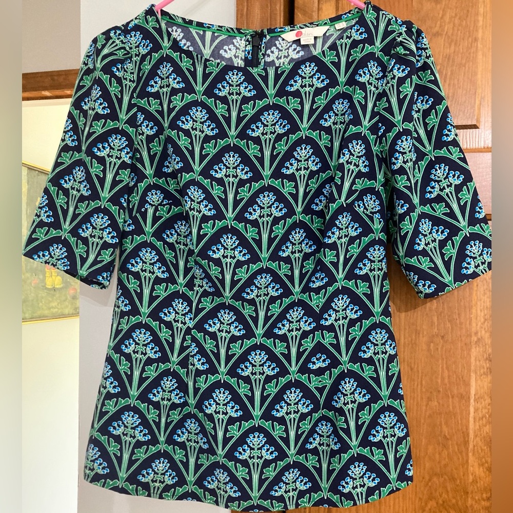 NWOT Boden Green Patterned Blouse 2 XS